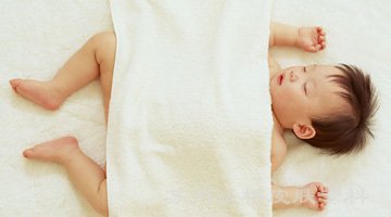 宝宝虫咬皮炎该怎么防治？